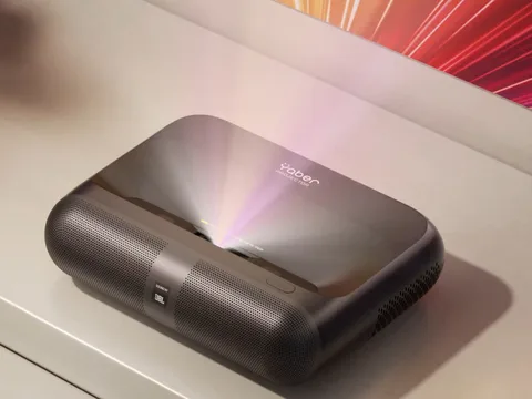 Yaber K300 (2024) — CES Innovation Award-Winning Budget UST Projector